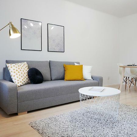 Apartament Proลูบลิน ภายนอก รูปภาพ