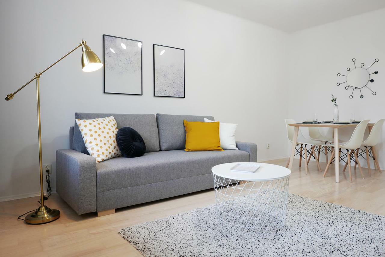 Apartament Proลูบลิน ภายนอก รูปภาพ
