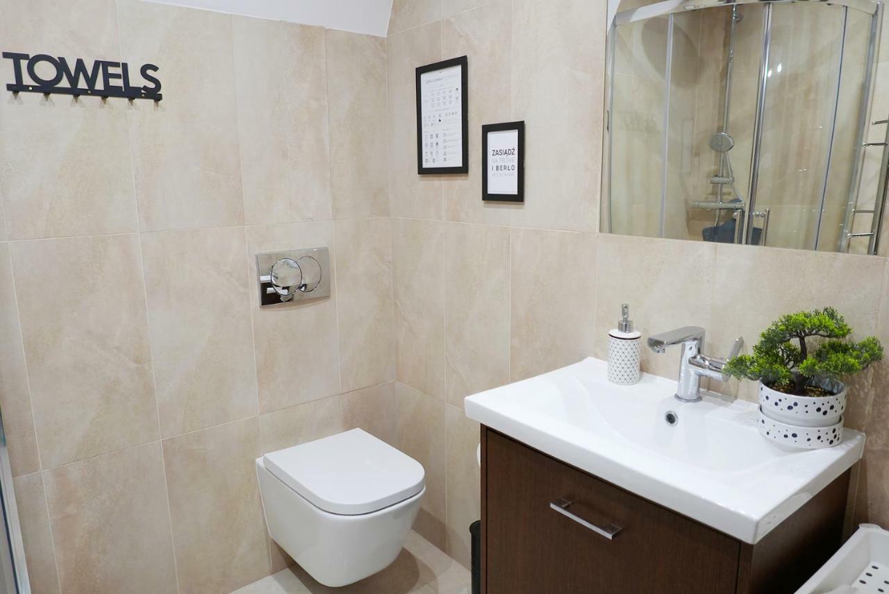 Apartament Proลูบลิน ภายนอก รูปภาพ